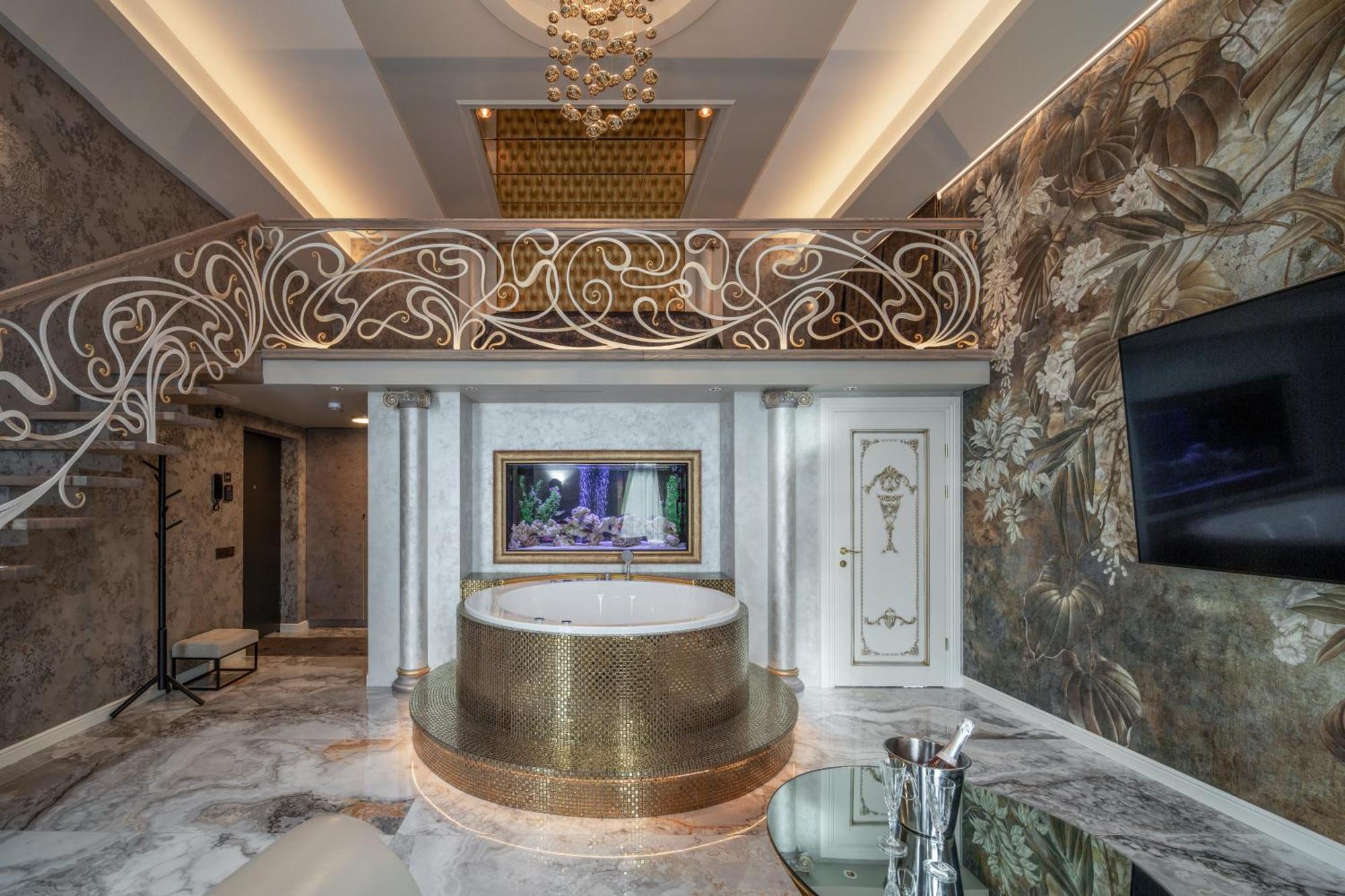 Jacuzzi Exotica Apartment Клайпеда Экстерьер фото